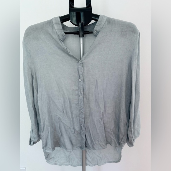 On The Road Tops - On The Road | Faela Button Down Top | Size Large | Light Blue Casual Chic